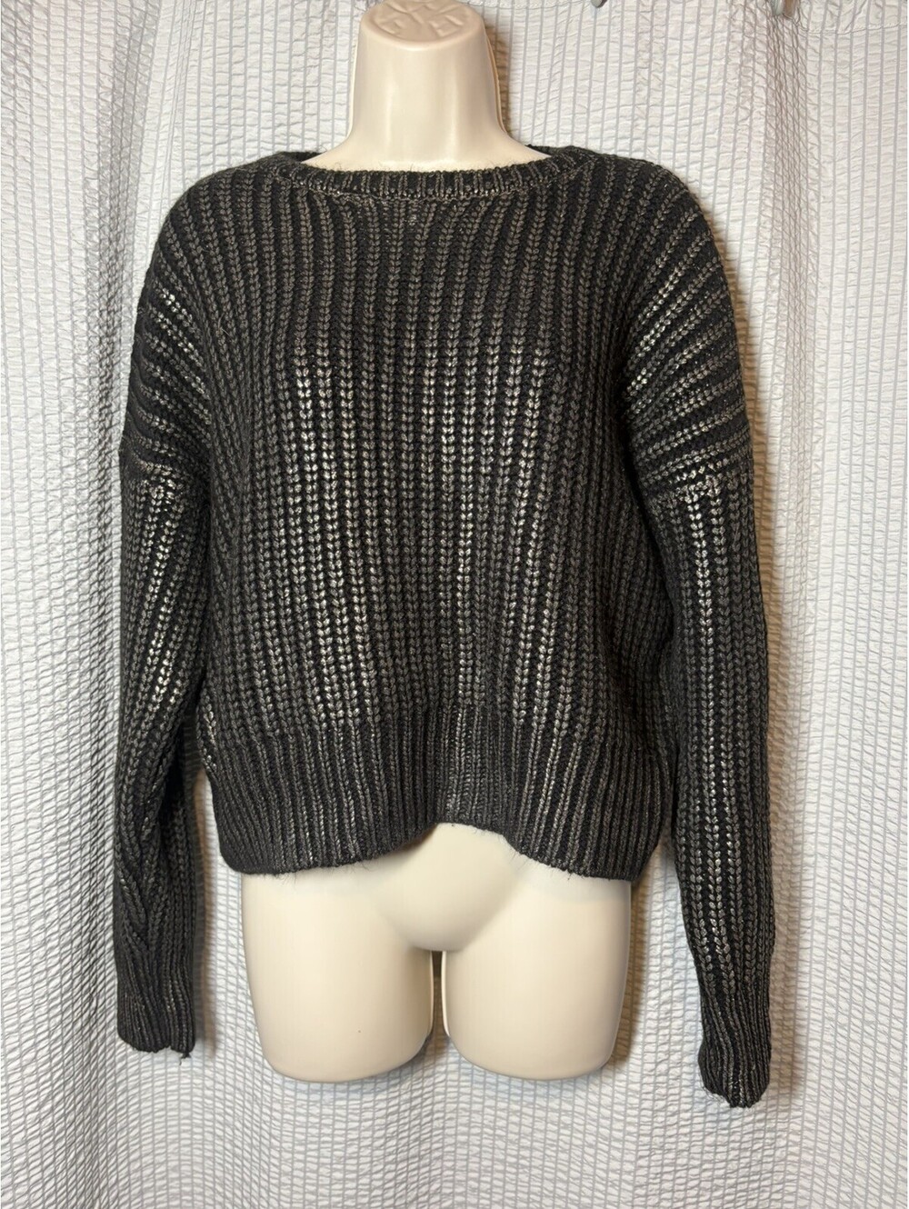 Forever 21 Sweater Women’s Oversized 12 Black Gold Metallic Cropped Ribbed